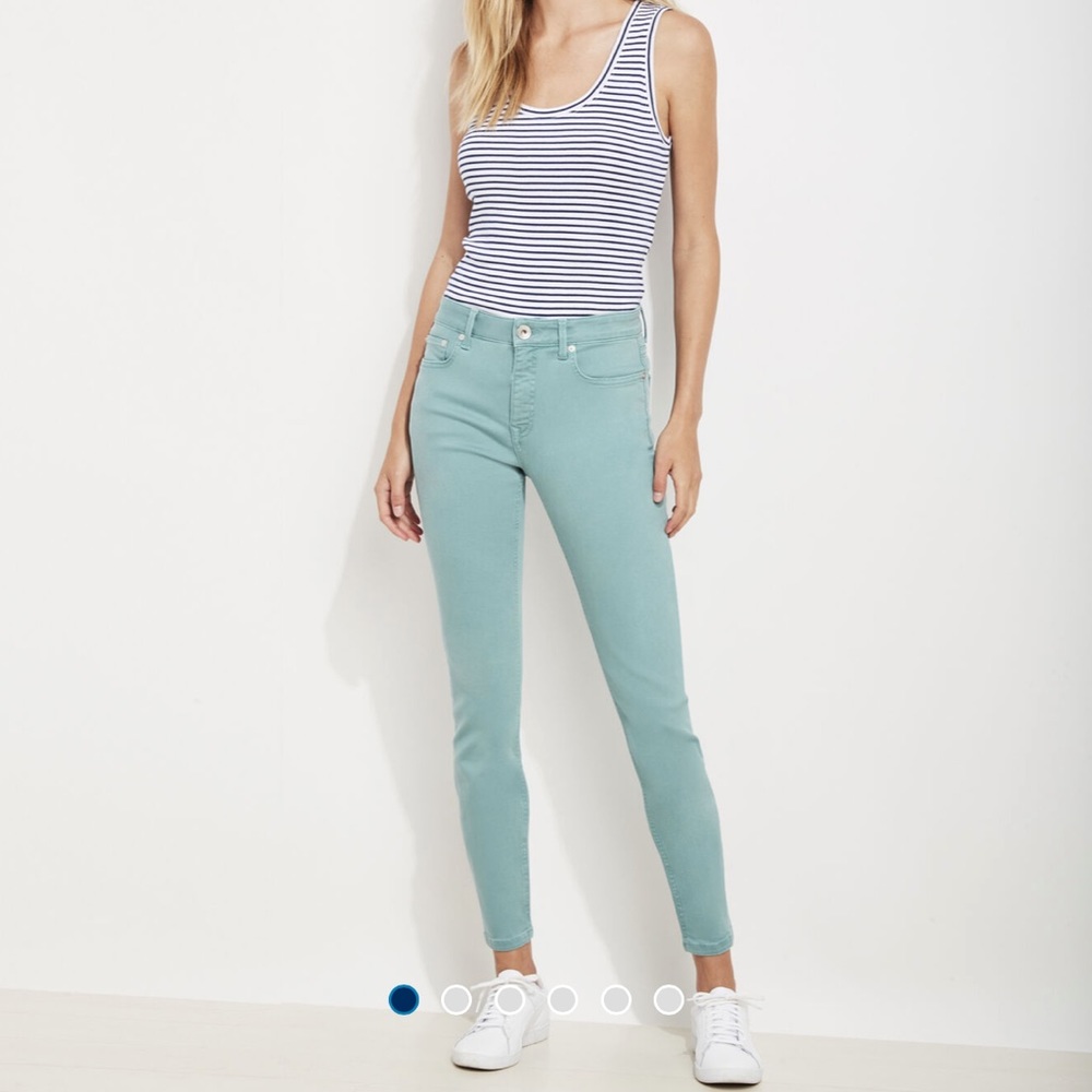 Vineyard Vines high rise skinny jeans - size 28